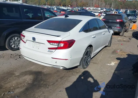 2022 Honda Accord Hybrid Sport z USA, uszkodzony, nr VIN 1HGCV3F29NA045286